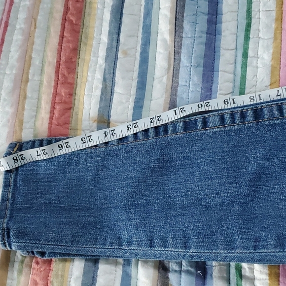 True Religion size 26 Skinny low rise - Picture 7 of 10